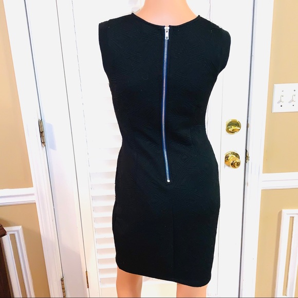 LOVE...ADY - Classic little black dress - Picture 2 of 7